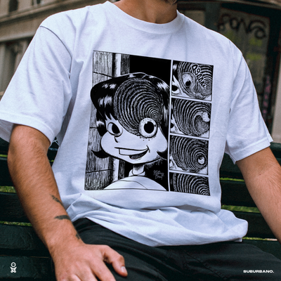 Polera Yuyi Ito - Uzumaki (Junji Ito)